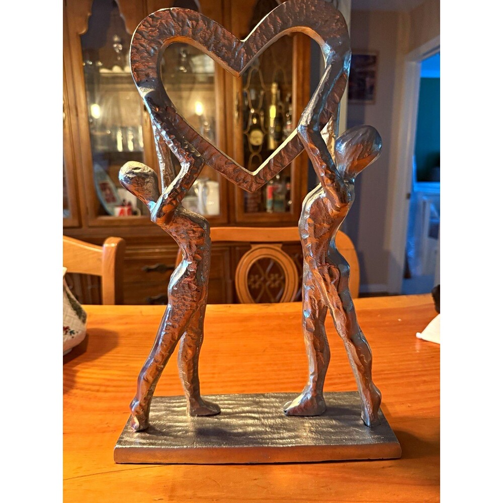 Silver Matte Metal Couple Figurine Holding Heart, Modern Freestanding Decor